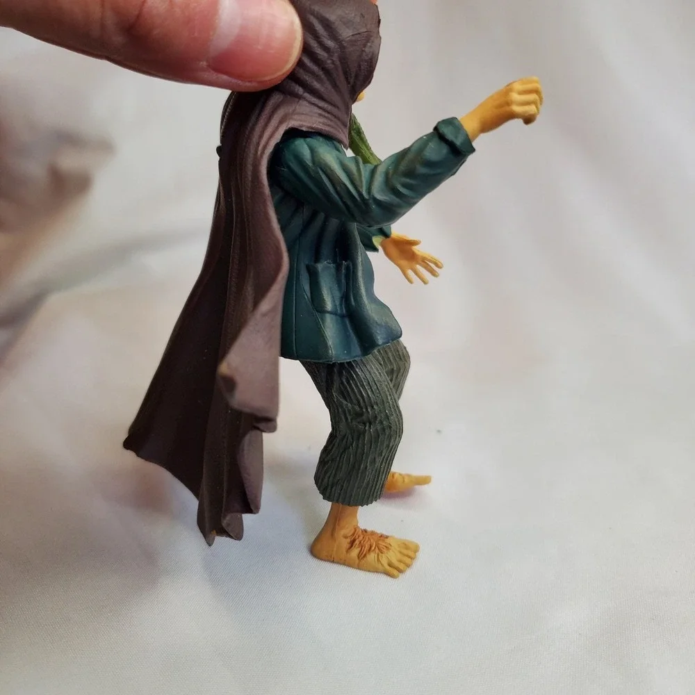 2001 Toy Biz LOTR The Two Towers Pippin Took 4.5